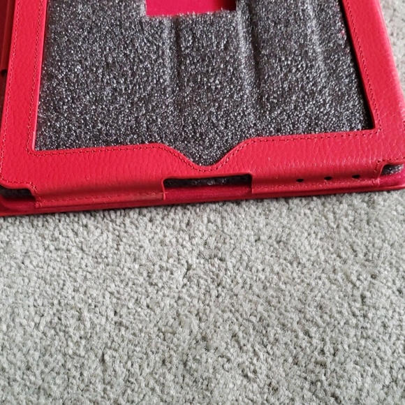 NWOT Roocase red leather iPad 2 case - Picture 4 of 7
